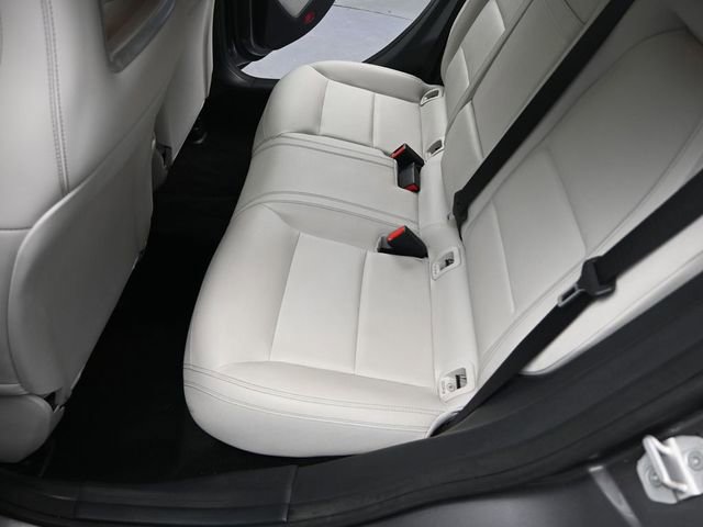 Used 2018 Mercedes-Benz CLA 250 image 17