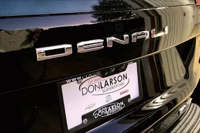New 2026 GMC Yukon Denali Ultimate AWD/4WD image 9