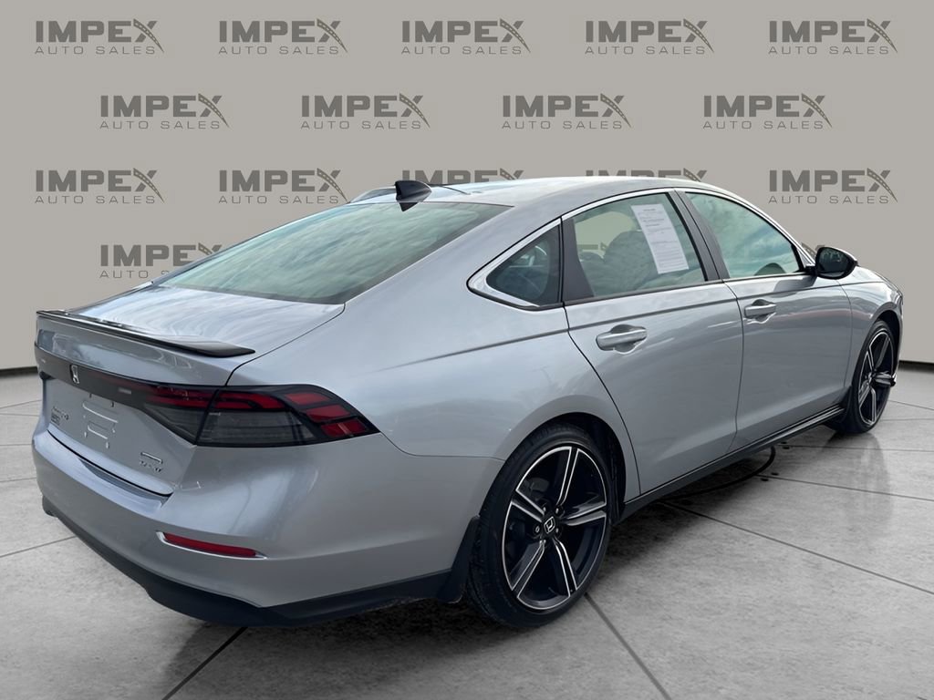 Used 2025 Honda Accord Sport image 5