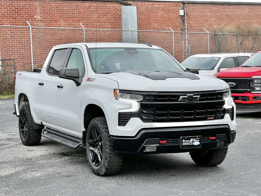 Used 2023 Chevrolet Silverado 1500 LT Trail Boss image 9