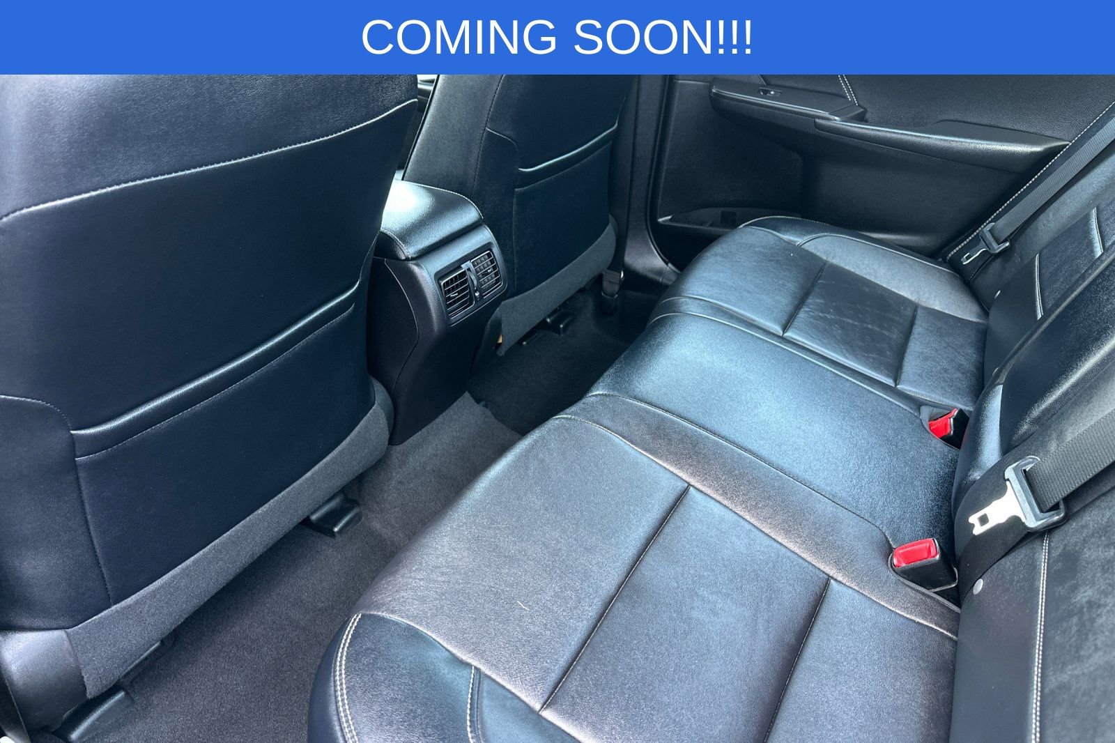 Used 2016 Toyota Camry XLE w/ Moonroof Package image 12