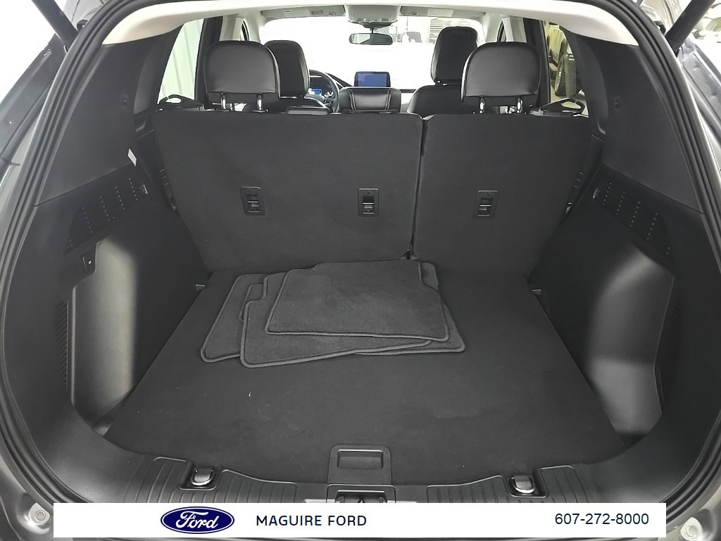 Used 2022 Ford Escape SEL image 15