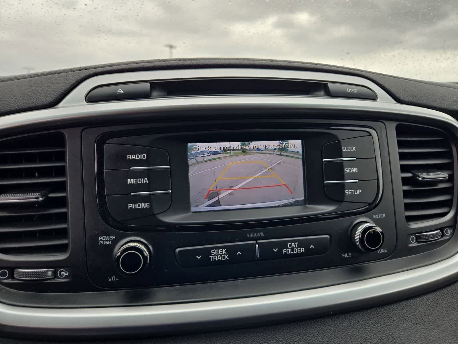 Used 2016 Kia Sorento FWD image 26