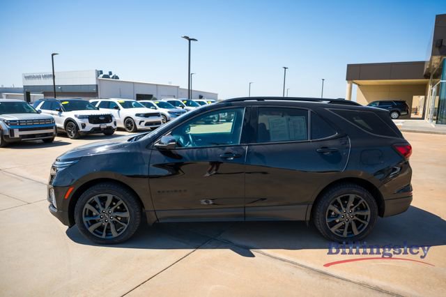 Used 2022 Chevrolet Equinox RS w/ RS Leather Package image 2