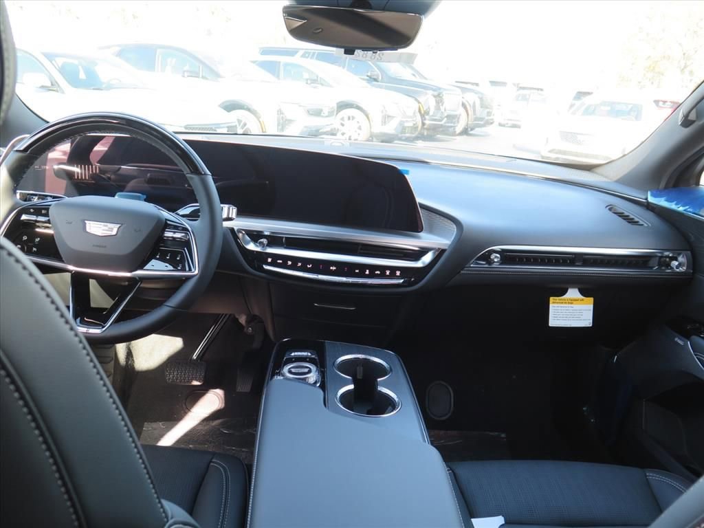 New 2026 Cadillac Lyriq Premium Sport image 23