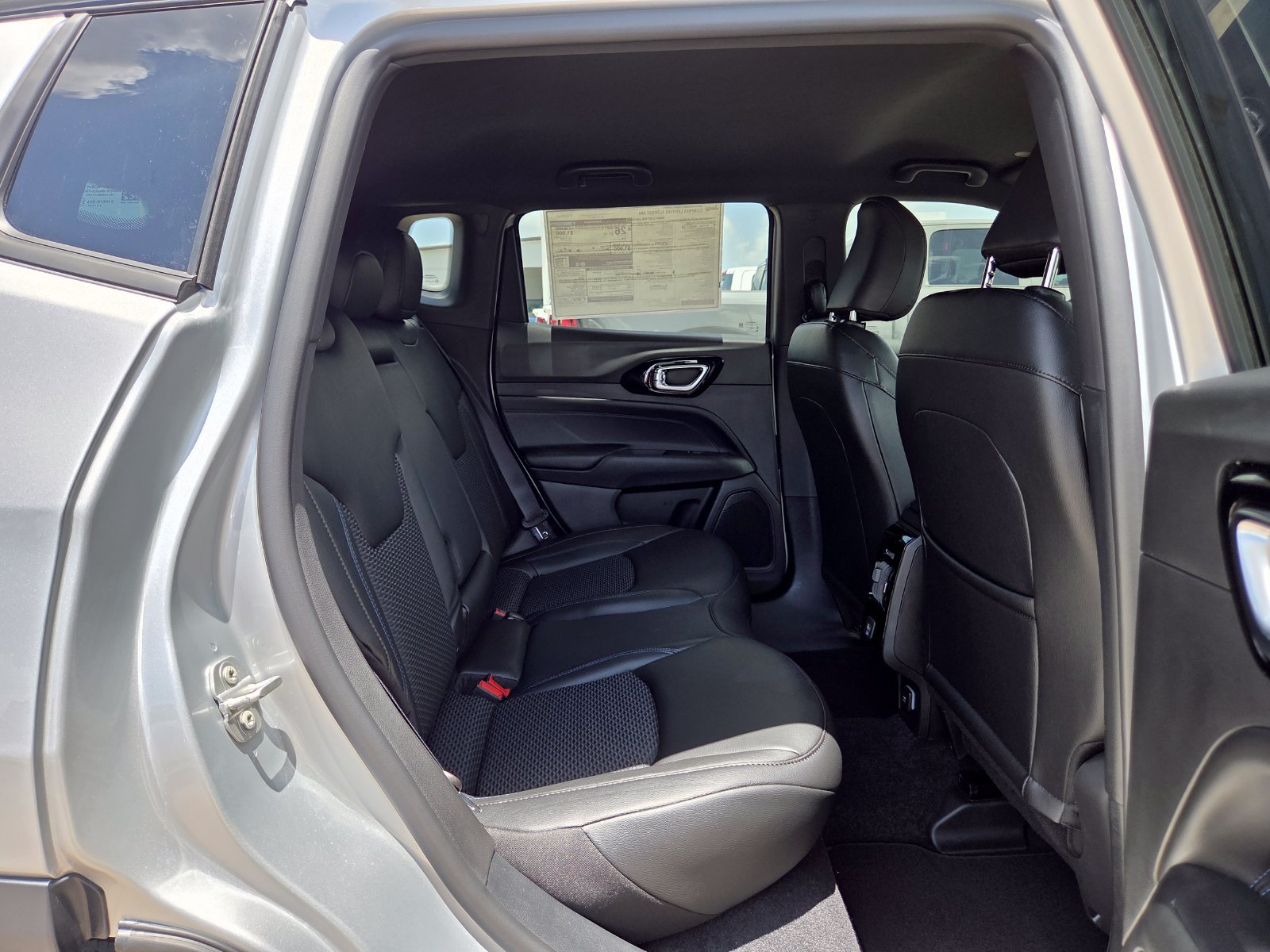New 2026 Jeep Compass Latitude AWD/4WD image 18