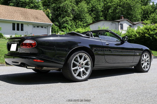Used 2002 Jaguar XK8 Convertible RWD image 8