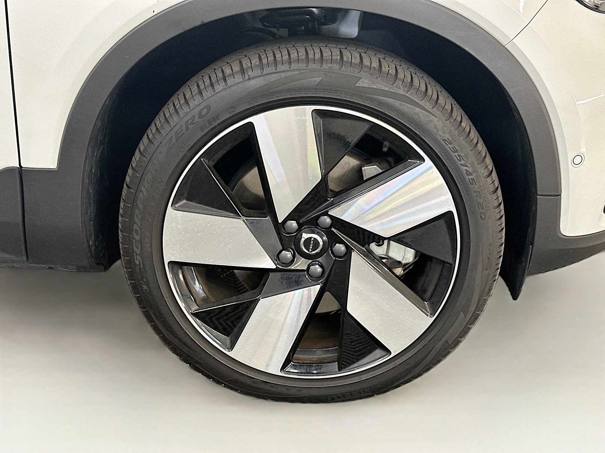 Used 2023 Volvo C40 P8 Recharge Ultimate w/ Protection Package Premier AWD/4WD image 37