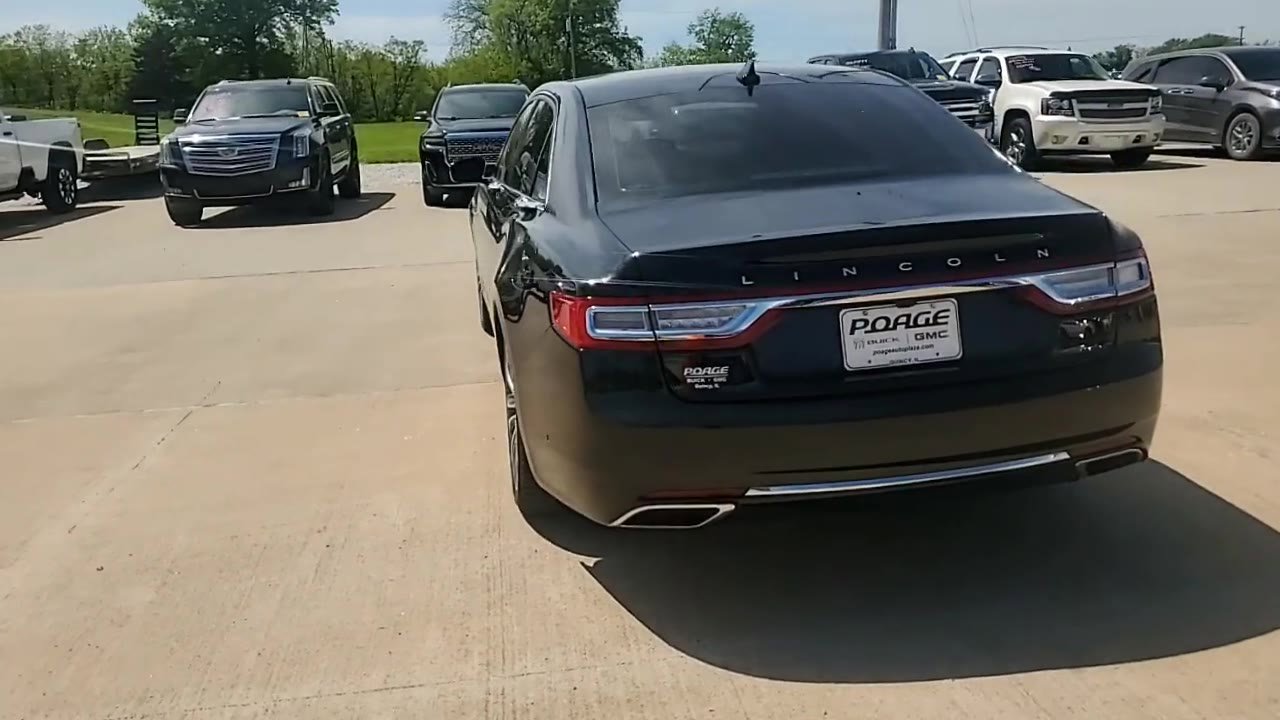 Used 2018 Lincoln Continental Reserve AWD/4WD image 7