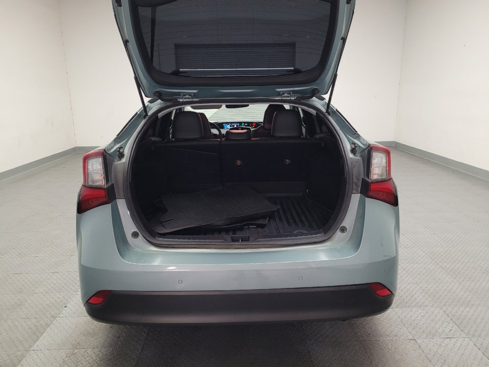 Used 2019 Toyota Prius XLE AWD/4WD image 29