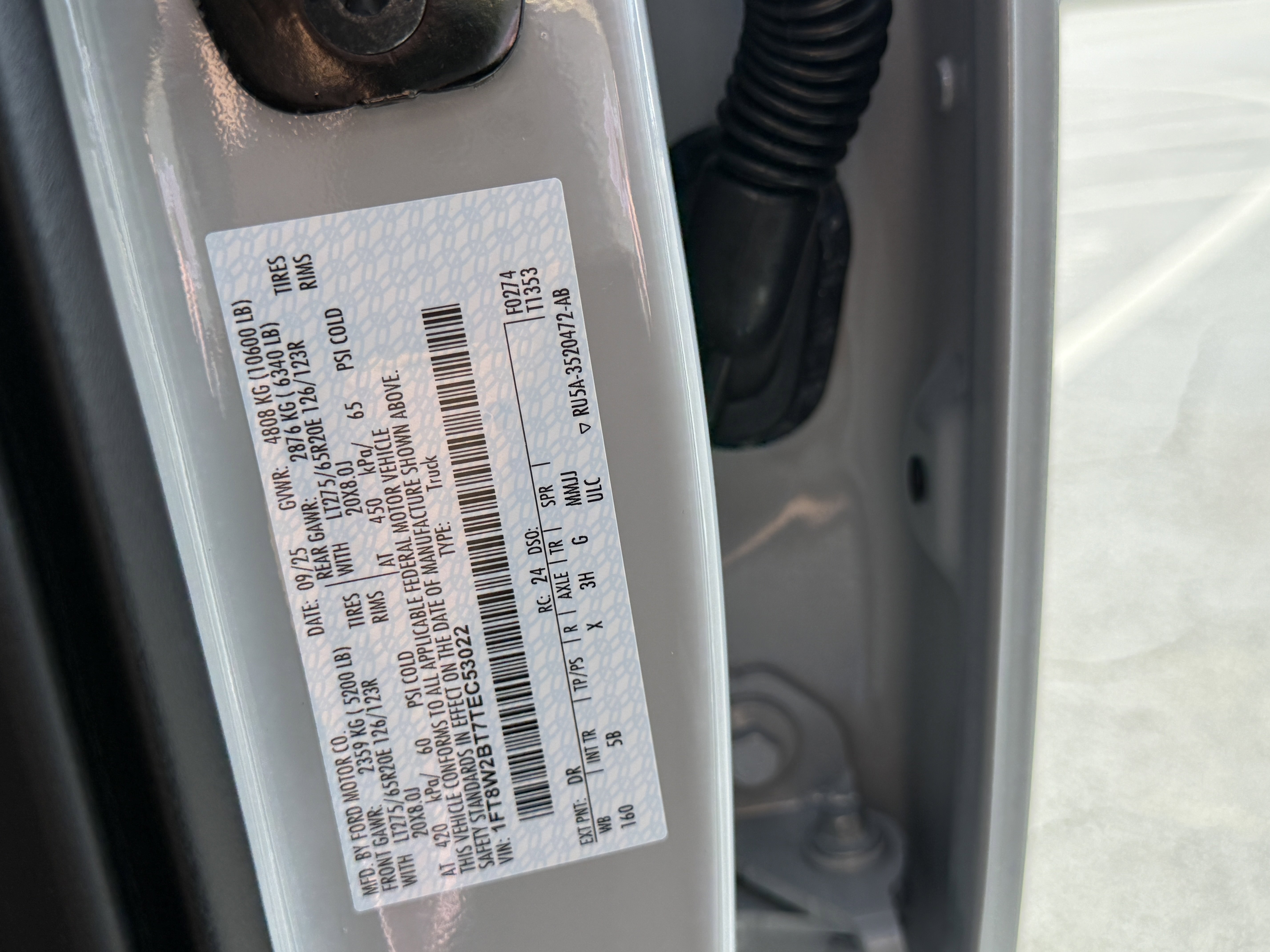 New 2026 Ford F250 Lariat image 33