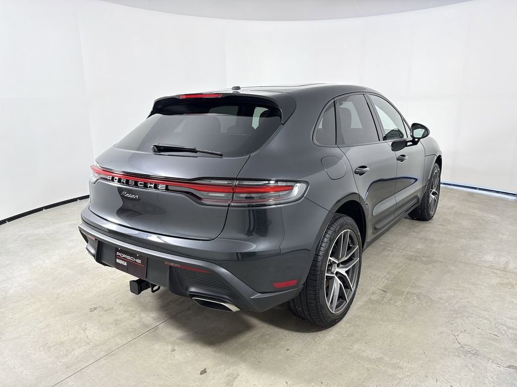 New 2026 Porsche Macan AWD/4WD image 7