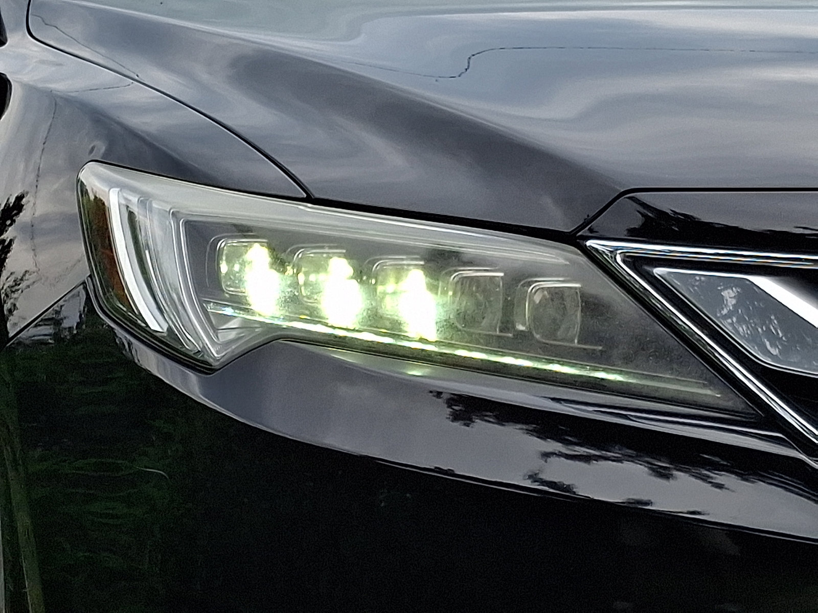 Used 2017 Acura ILX FWD image 9