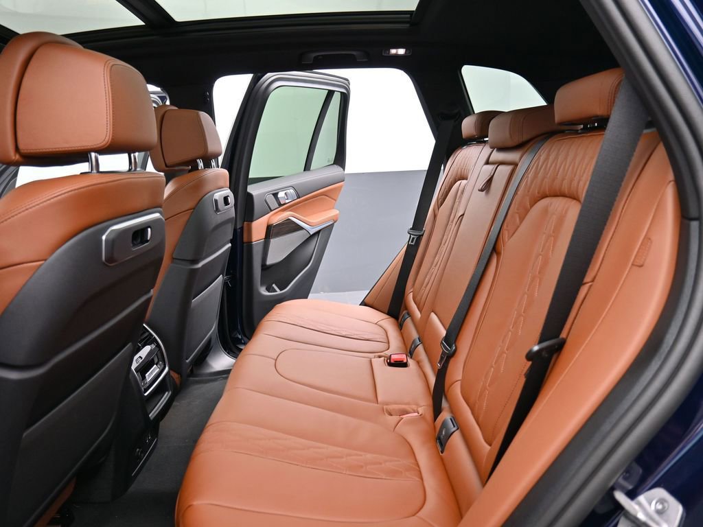 New 2026 BMW X5 xDrive50e w/ M Sport Package image 15