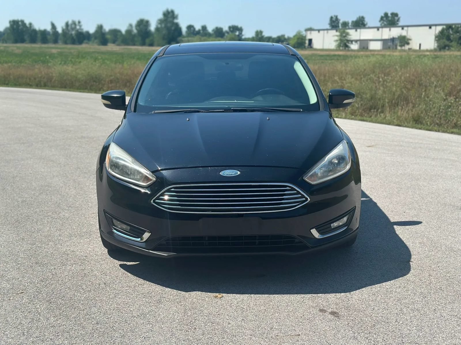Used 2018 Ford Focus Titanium FWD image 2