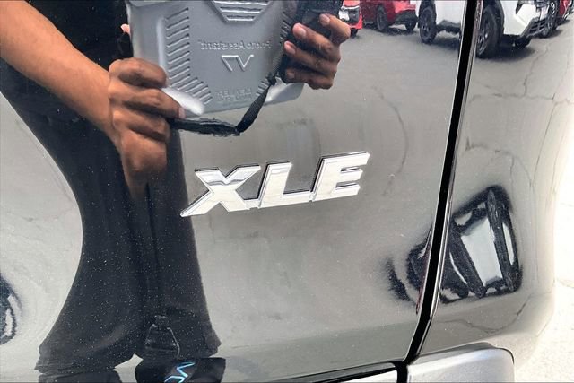 Used 2023 Toyota RAV4 XLE FWD image 24