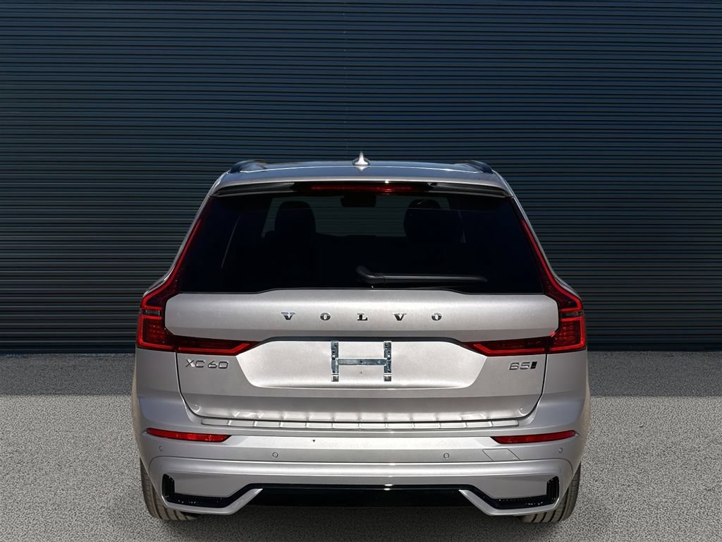 Used 2026 Volvo XC60 B5 Plus w/ Protection Package Premier AWD/4WD image 6