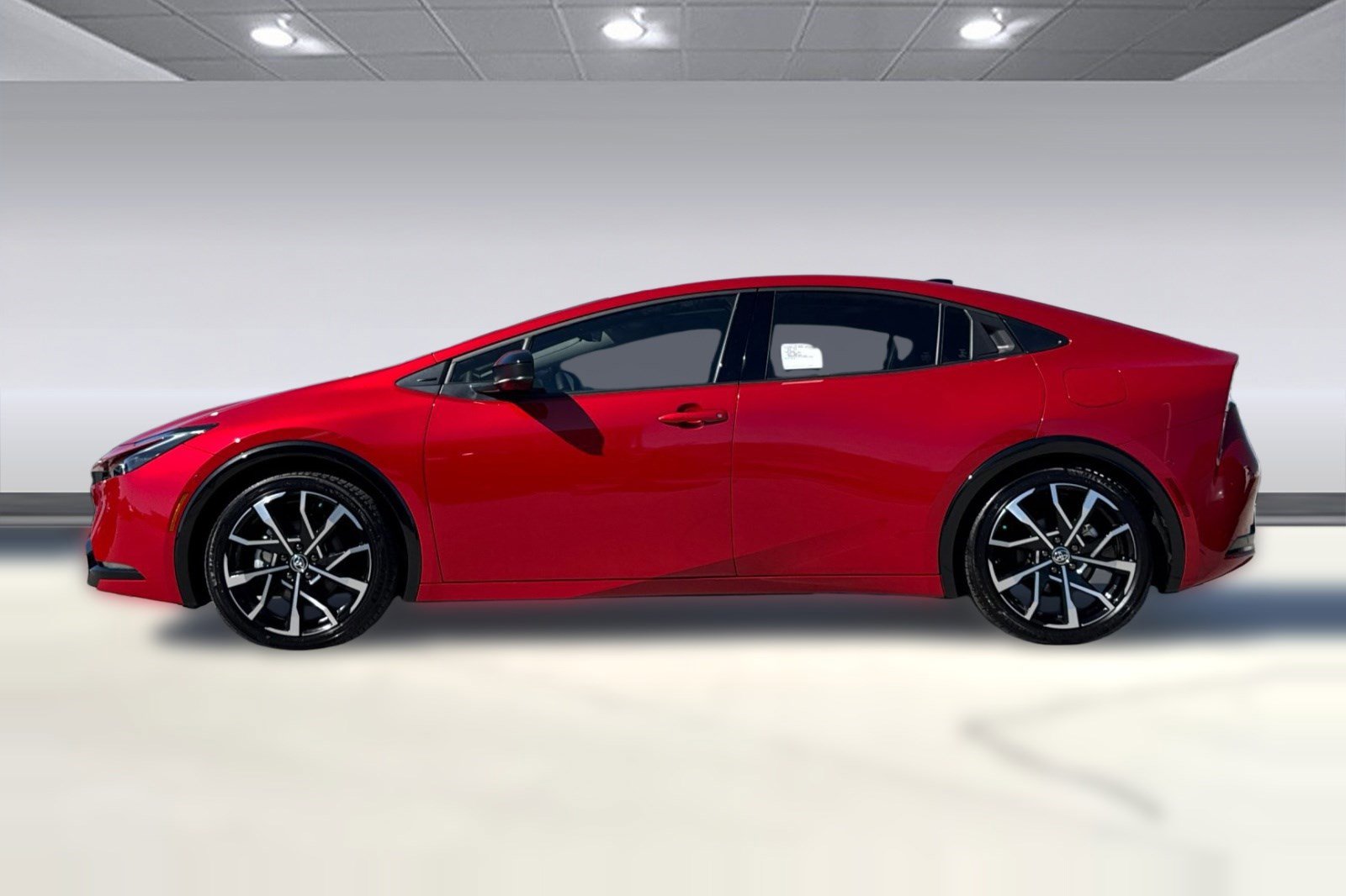 Used 2025 Toyota Prius Plug-In Hybrid w/ Limited Premium Package image 6