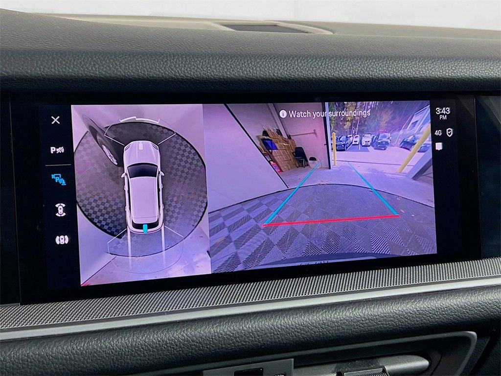 Used 2024 Porsche Cayenne image 16