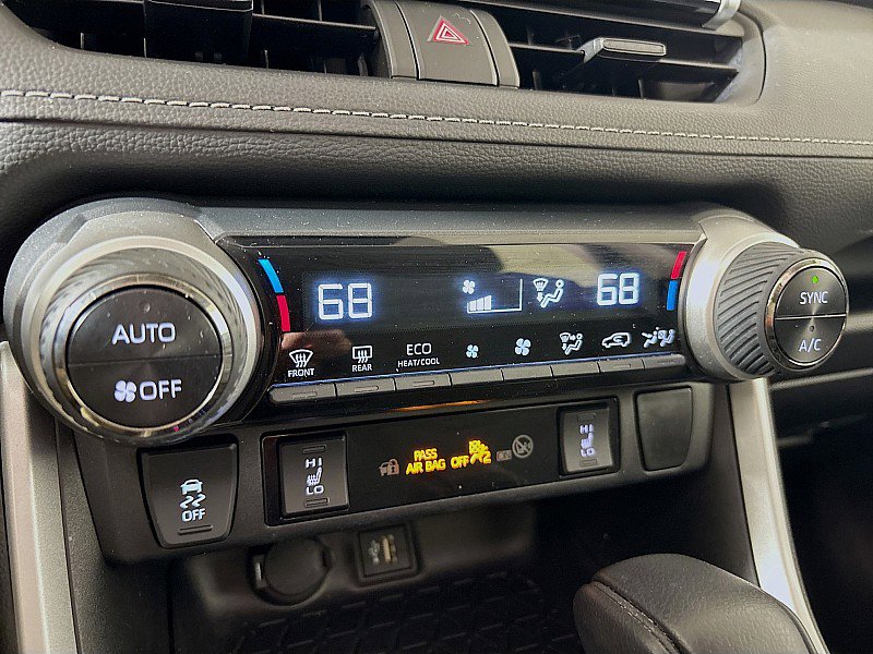 Used 2023 Toyota RAV4 XLE w/ Convenience Package image 17