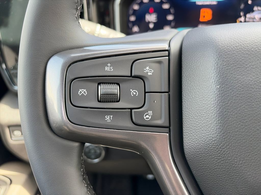 New 2026 Chevrolet Silverado 2500 ZR2 w/ LPO, Dark Essentials Package AWD/4WD image 13