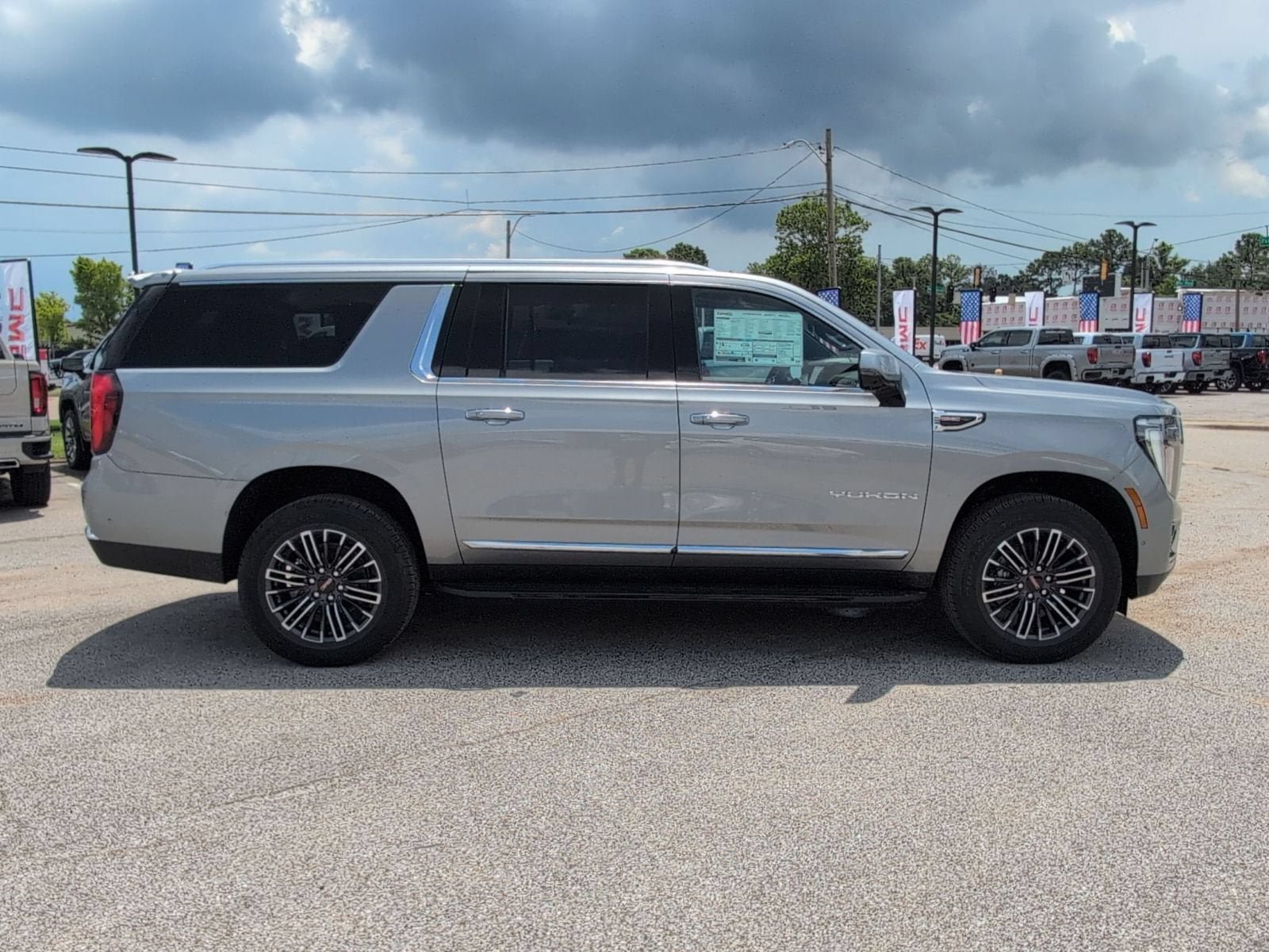 New 2026 GMC Yukon XL Elevation w/ Elevation Premium Package AWD/4WD image 7
