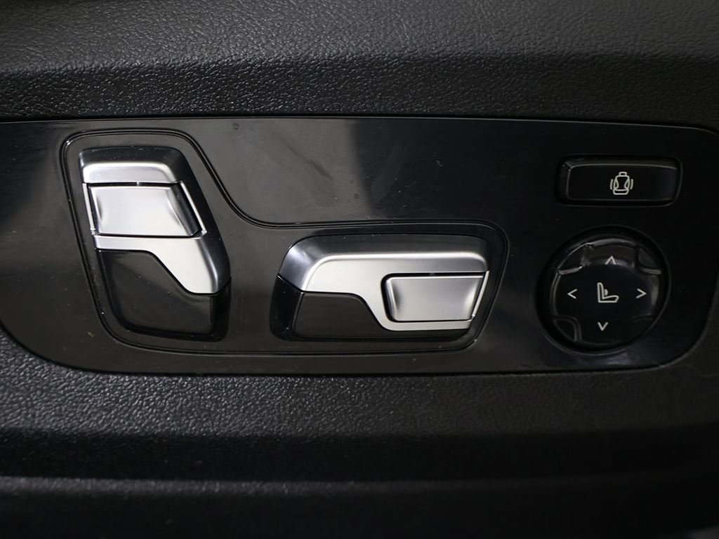 Used 2023 BMW X6 M w/ Executive Package AWD/4WD image 42