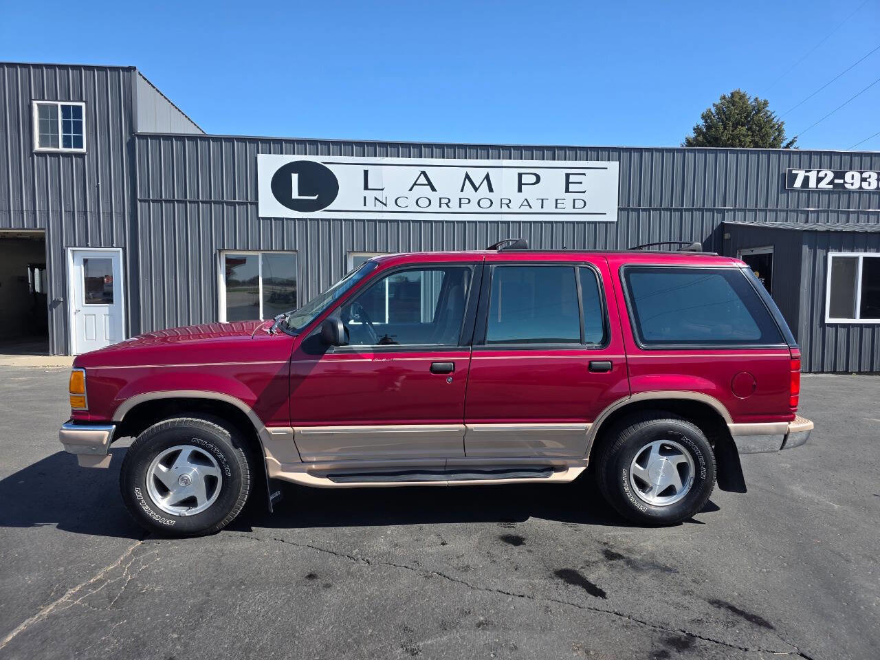 Used 1994 Ford Explorer Eddie Bauer AWD/4WD image 2