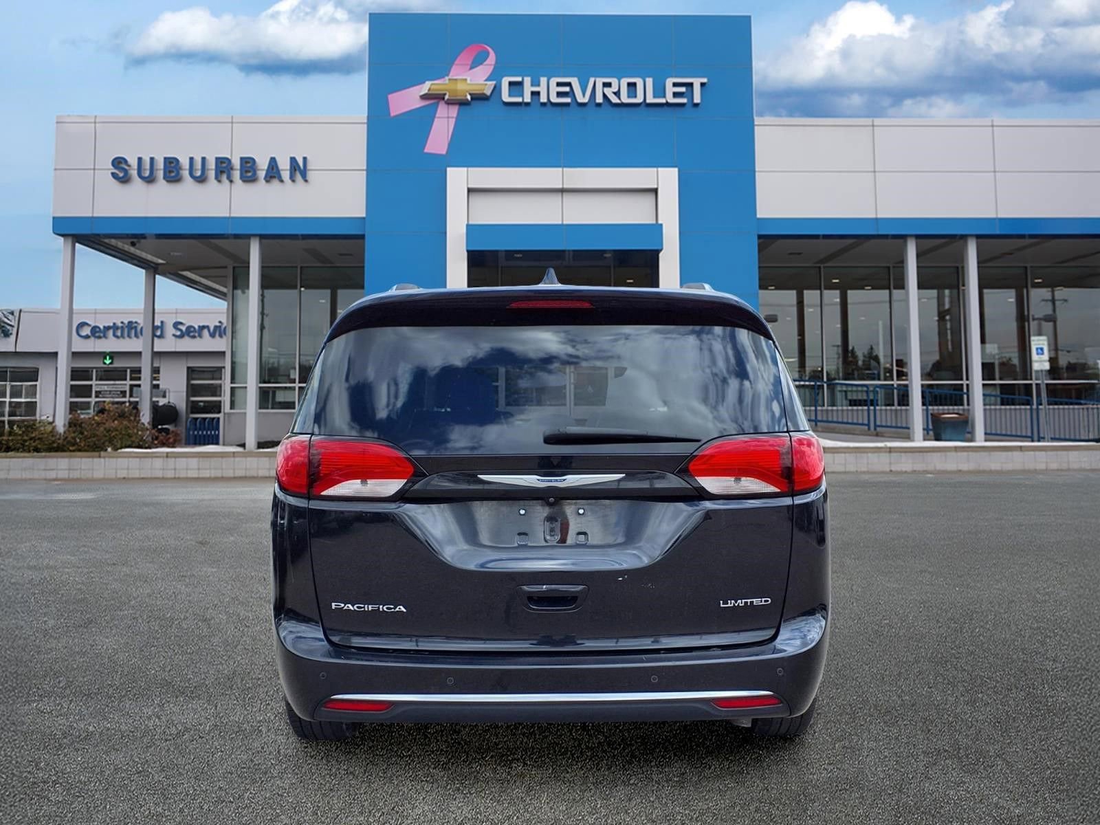 Used 2019 Chrysler Pacifica Limited FWD image 6