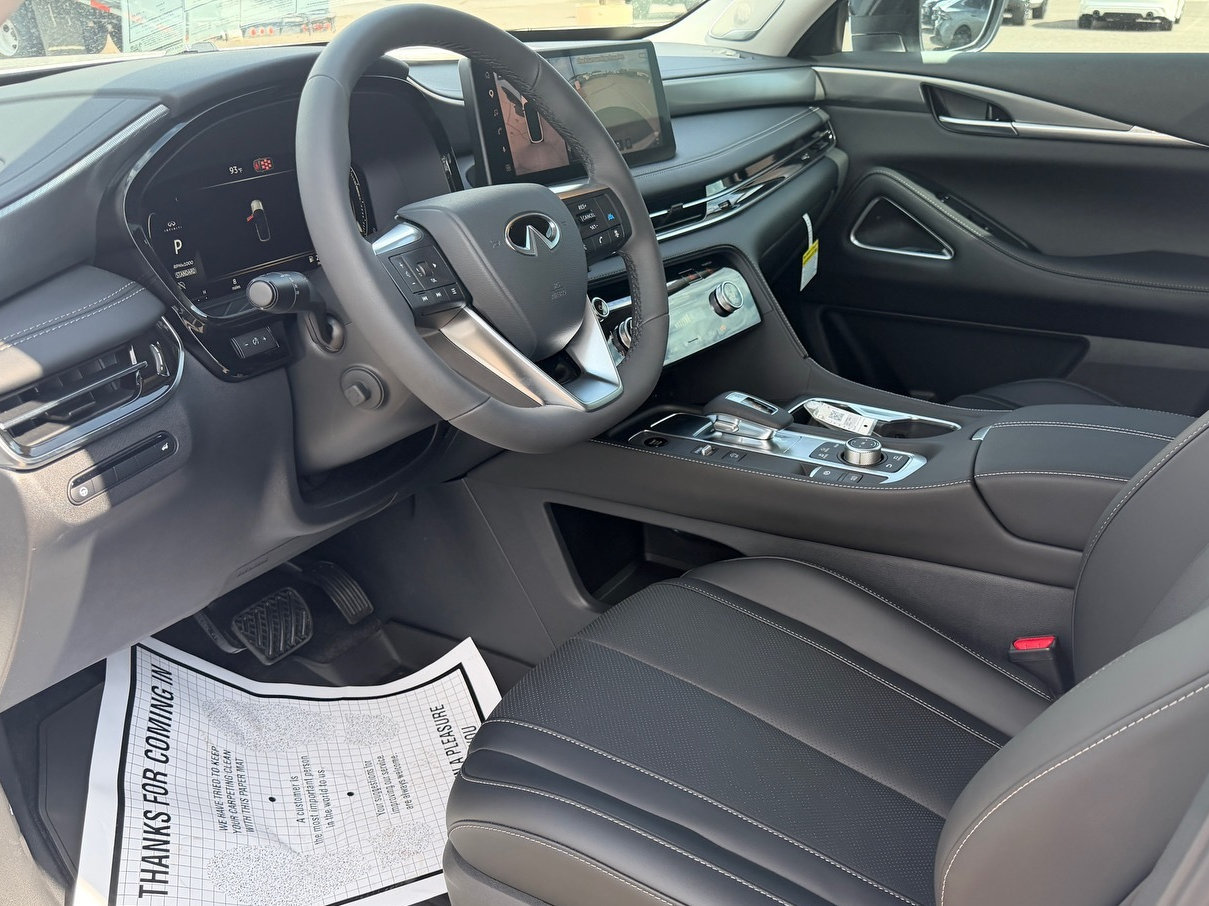 New 2027 INFINITI QX60 Luxe FWD image 15