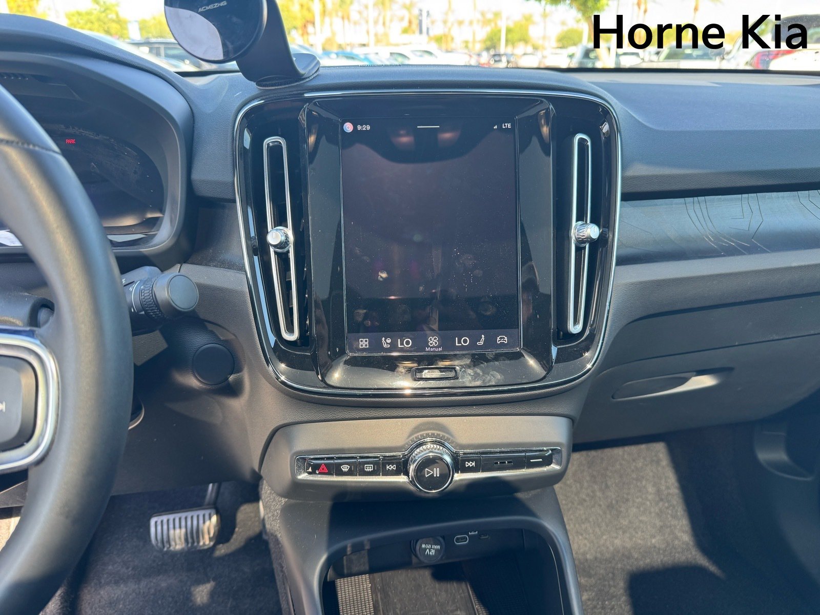 Used 2023 Volvo C40 P8 Recharge Ultimate AWD/4WD image 20