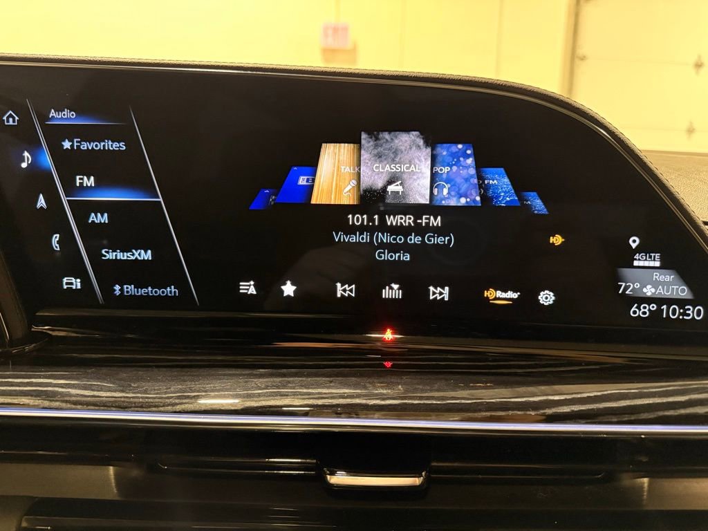 Used 2023 Cadillac Escalade Sport w/ Touring Package image 26