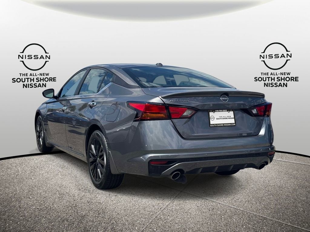 Used 2025 Nissan Altima 2.5 SV w/ SV Special Edition Package FWD image 7