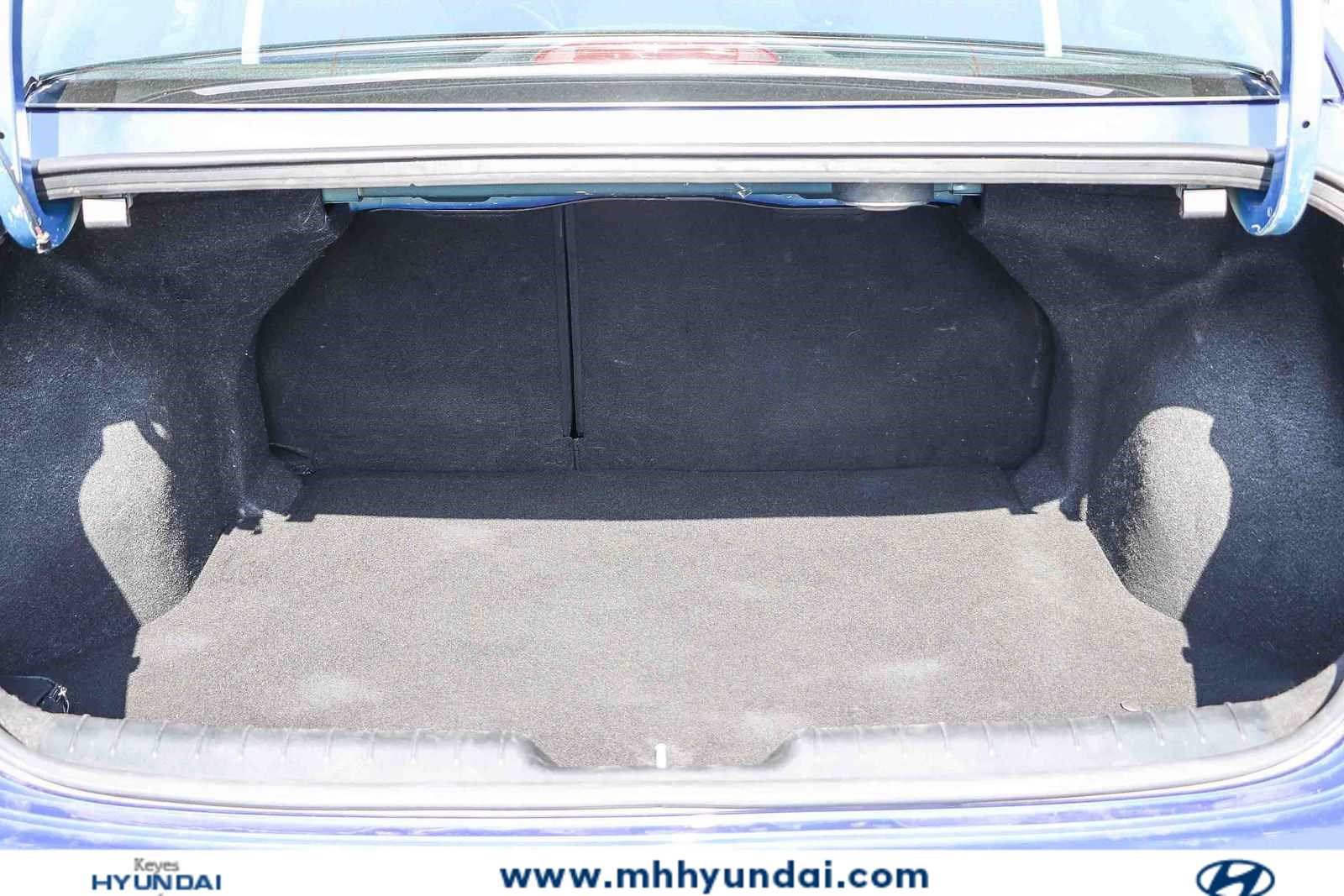 Certified 2023 Hyundai Elantra Limited w/ Cargo Package FWD image 26