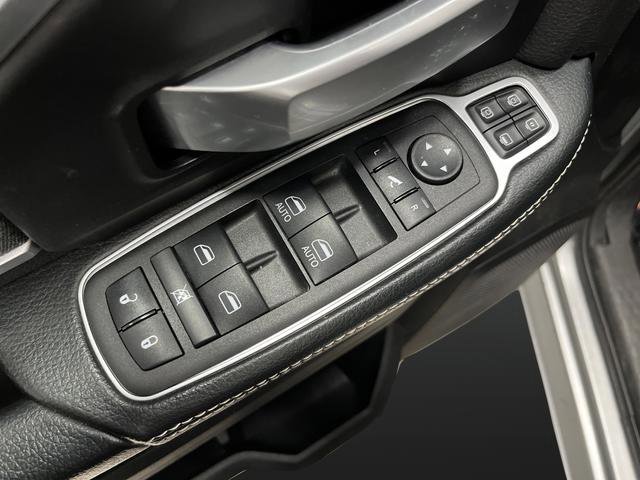 Used 2023 RAM 2500 Big Horn w/ Night Edition image 27