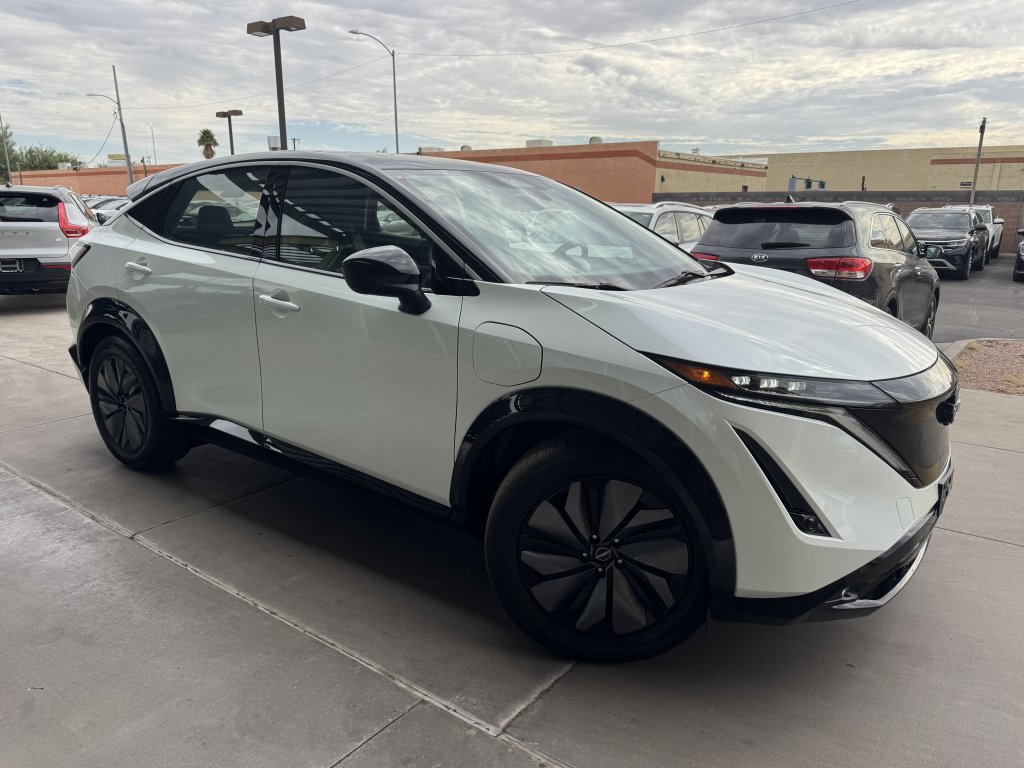 Used 2024 Nissan Ariya FWD image 6