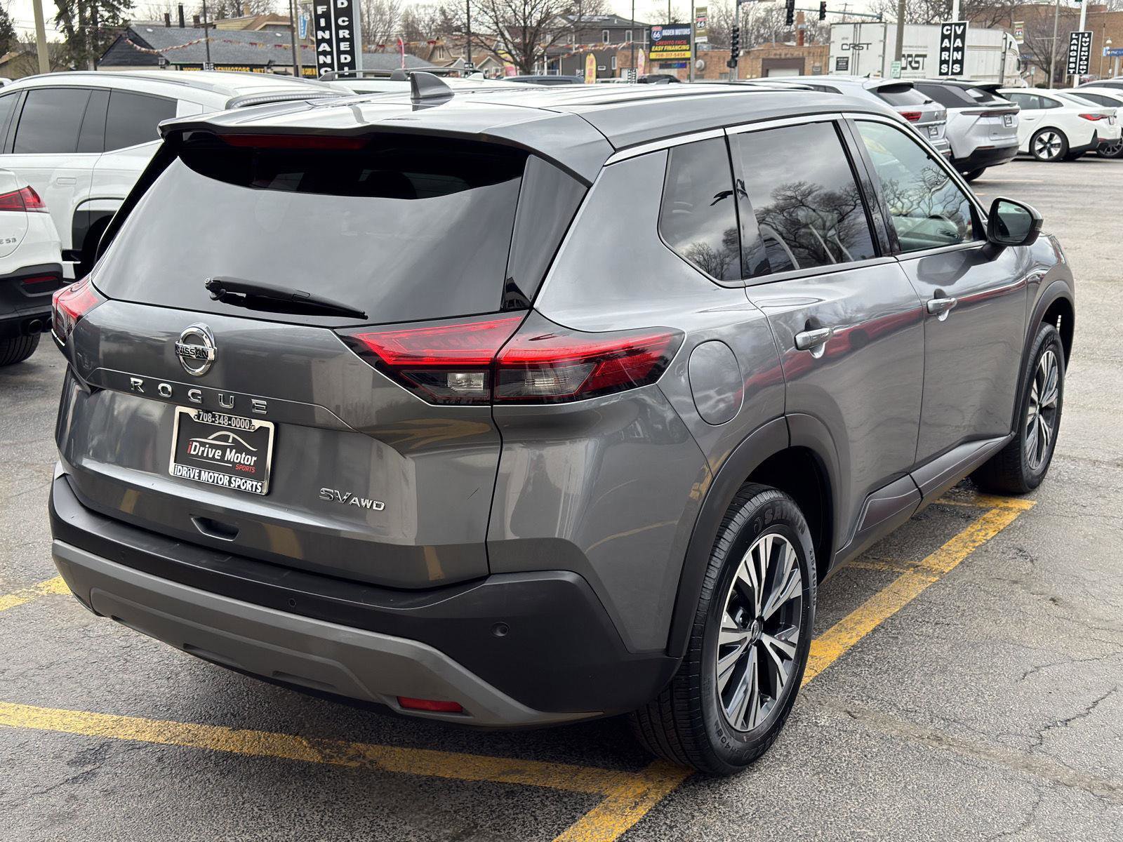 Used 2021 Nissan Rogue SV AWD/4WD image 10