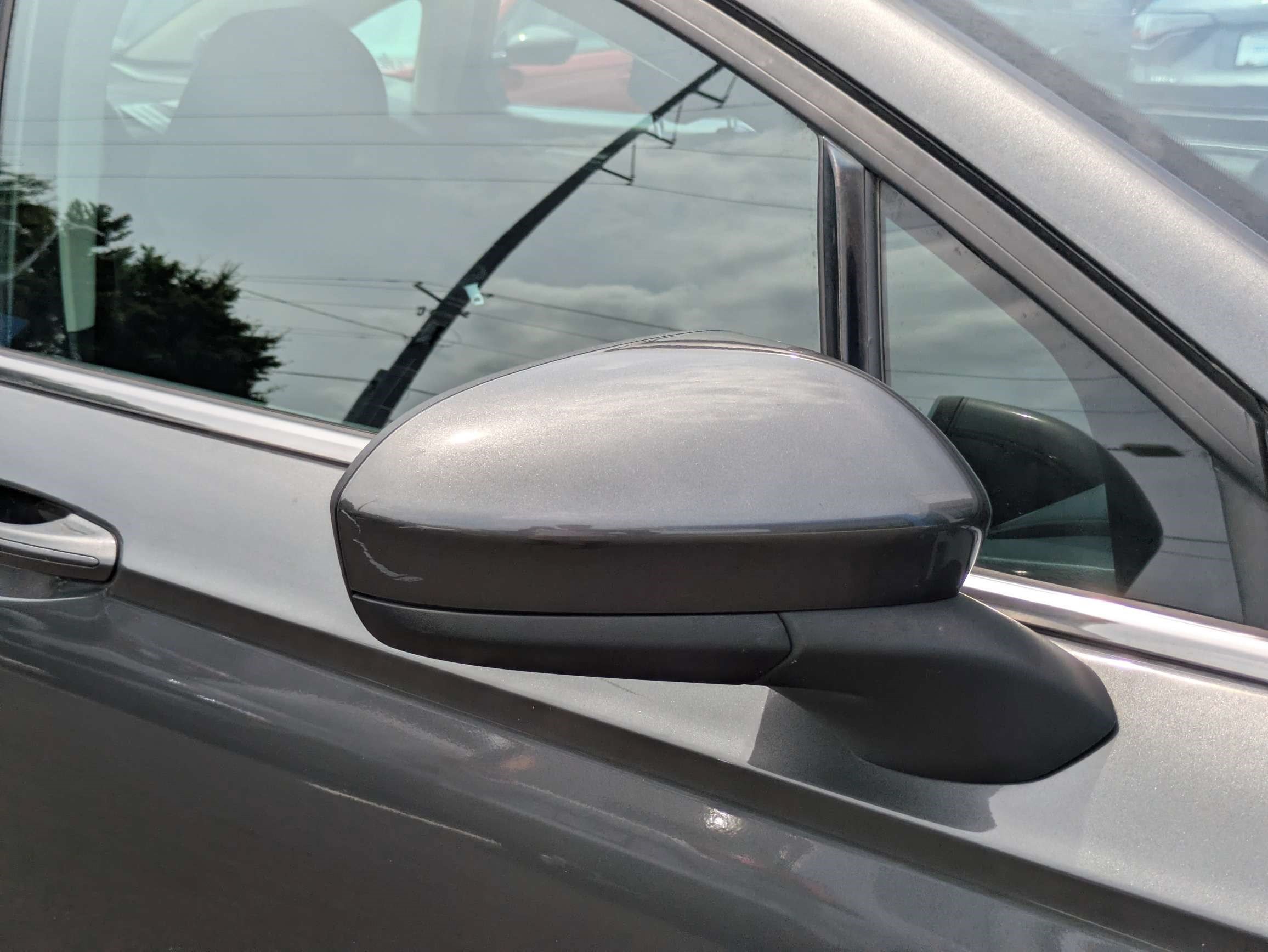Used 2020 Ford Fusion SE FWD image 17