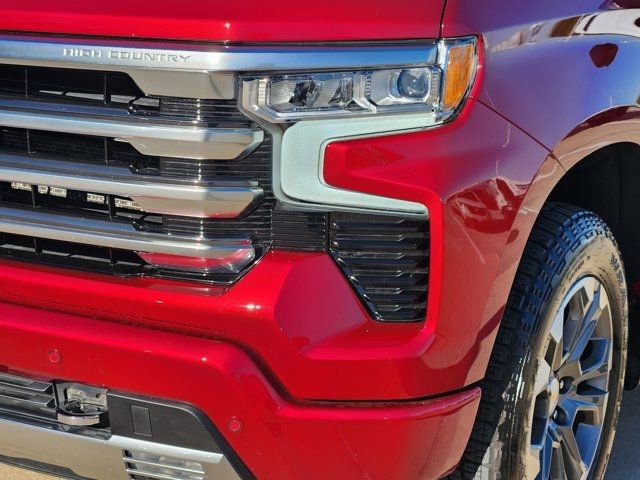 Used 2024 Chevrolet Silverado 1500 High Country w/ Technology Package image 17