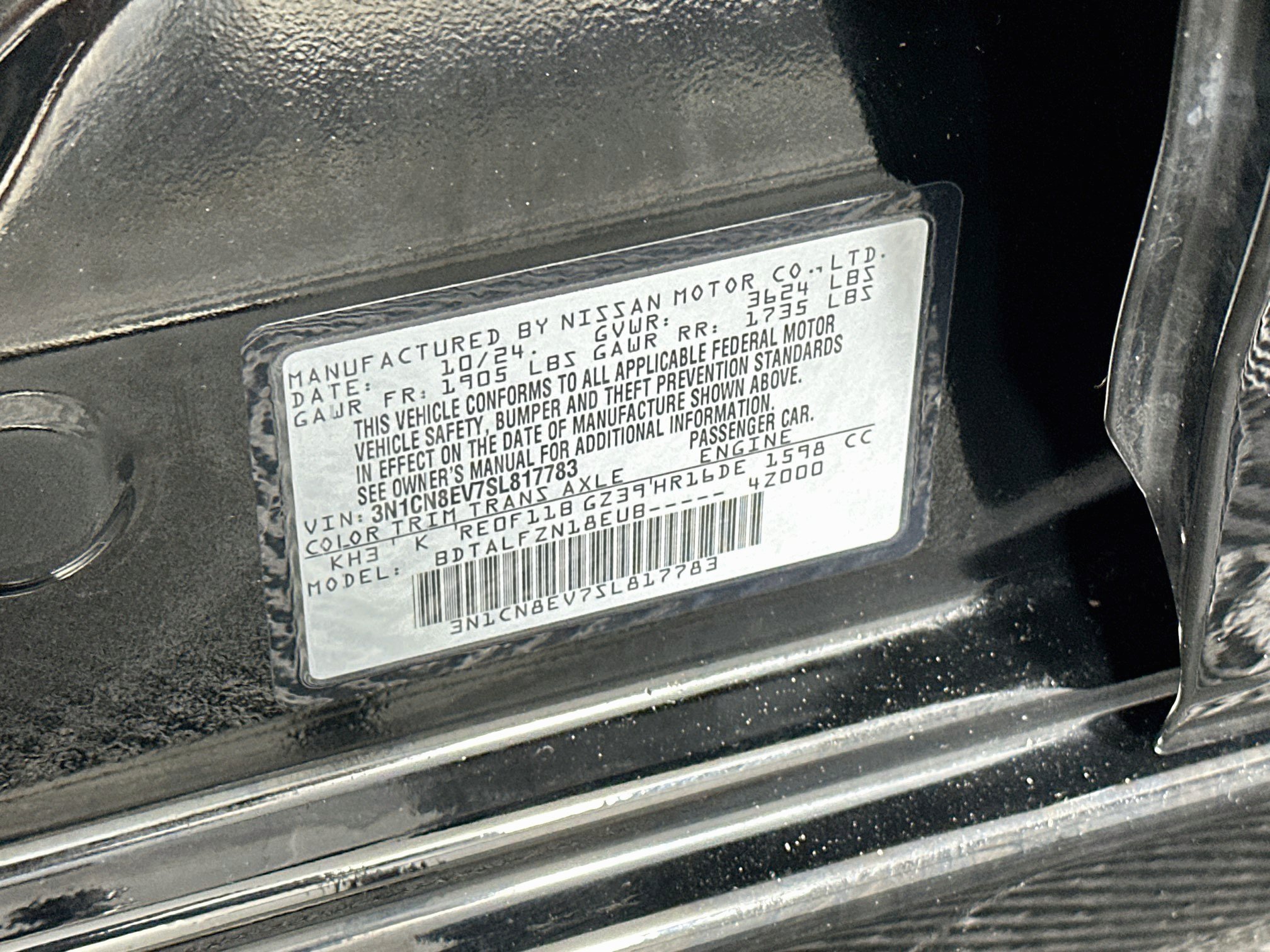 Used 2025 Nissan Versa SV FWD image 12