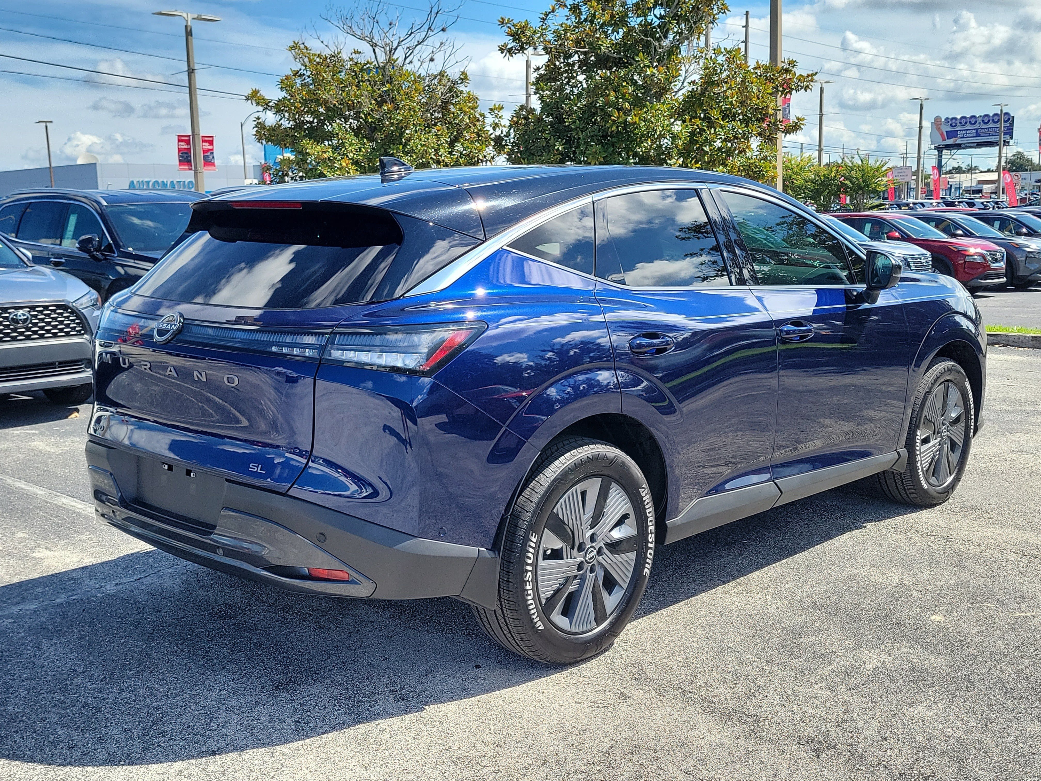 Certified 2025 Nissan Murano SL AWD/4WD image 4
