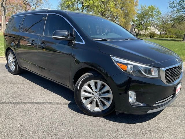 Certified 2017 Kia Sedona EX image 2