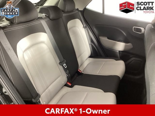 Used 2021 Hyundai Venue SEL w/ Cargo Package FWD image 17
