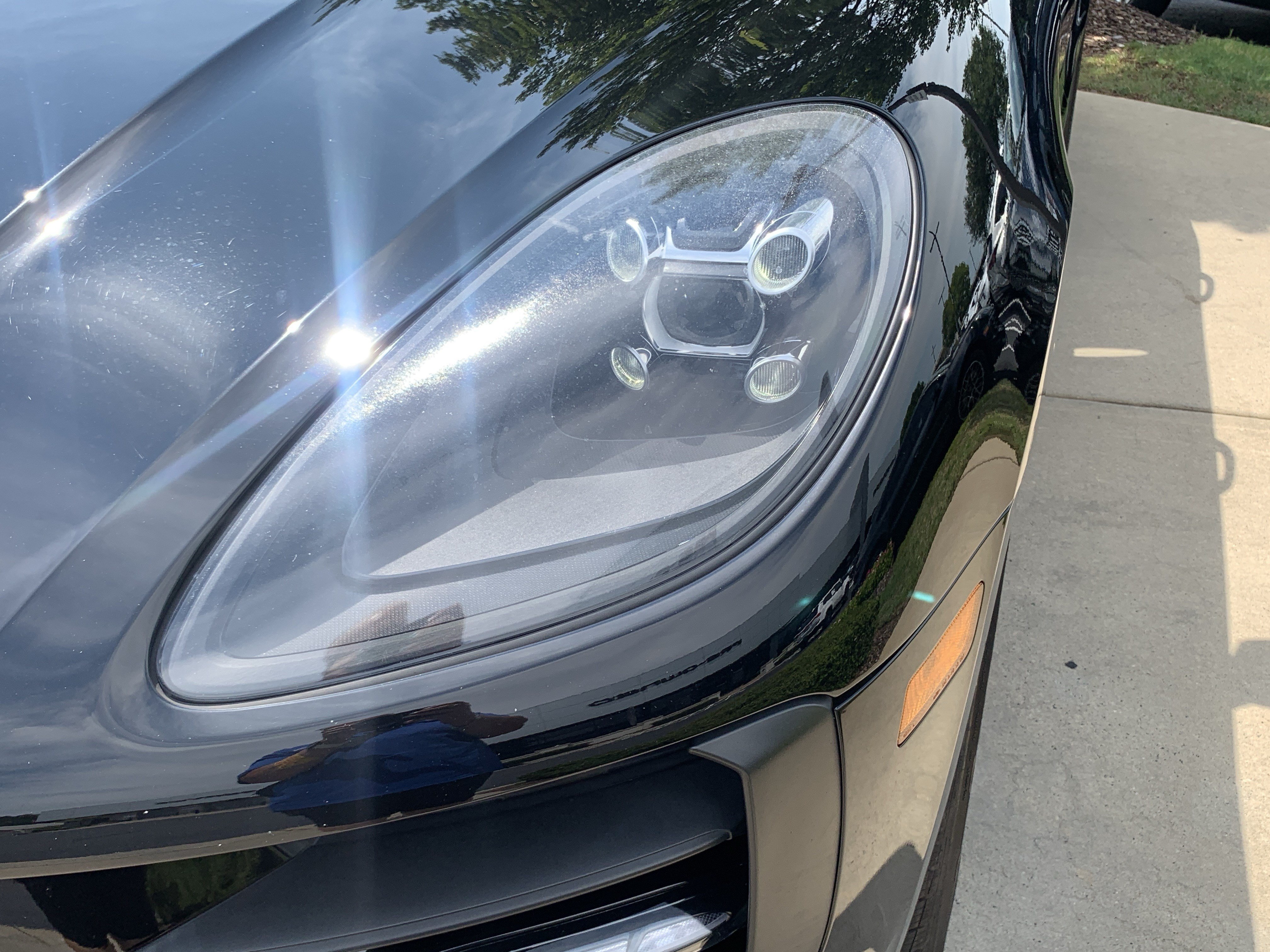 Used 2019 Porsche Macan AWD/4WD image 6