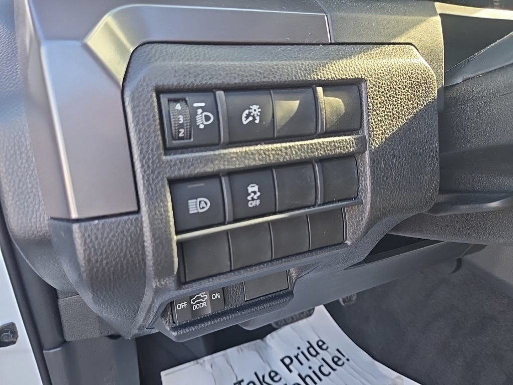 Used 2026 Toyota Tacoma SR5 AWD/4WD image 22