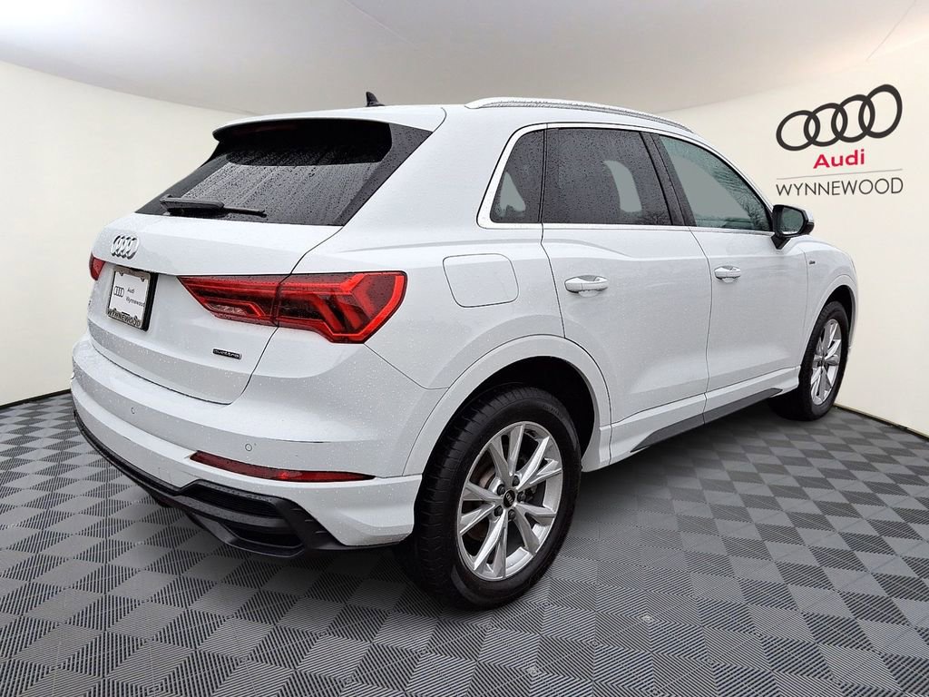 Certified 2022 Audi Q3 2.0T Premium Plus image 6