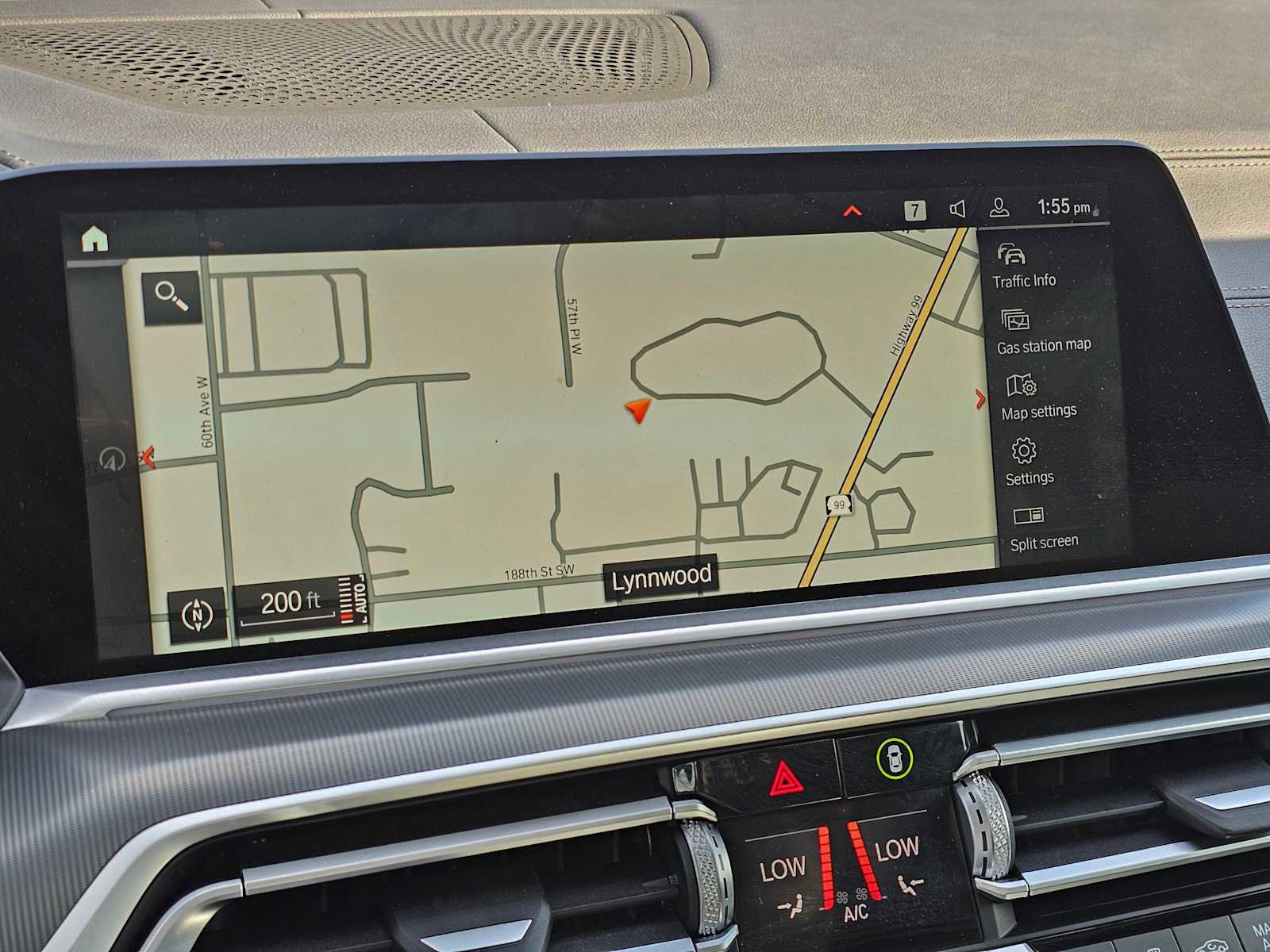 Used 2021 BMW X5 xDrive40i w/ M Sport Package image 27