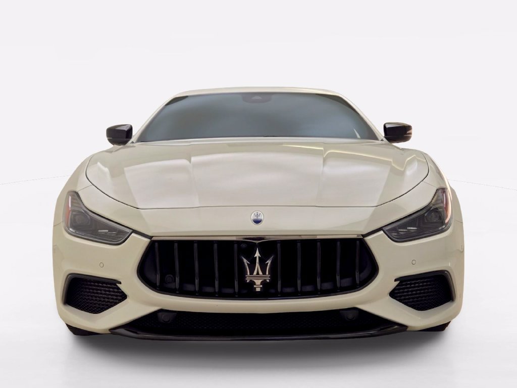 Certified 2023 Maserati Ghibli Modena RWD image 2