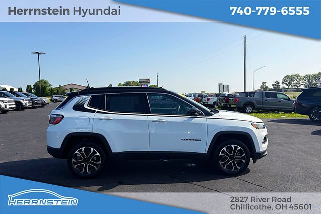 Used 2023 Jeep Compass Limited w/ Sun and Sound Group AWD/4WD image 29