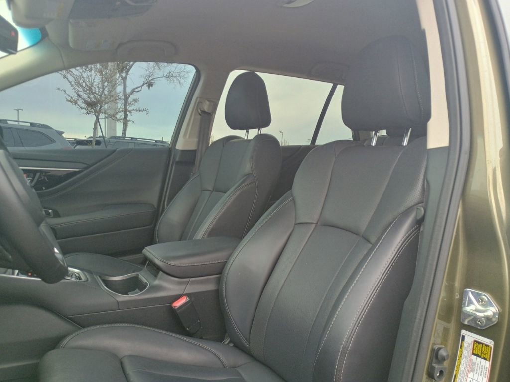Certified 2022 Subaru Outback Limited w/ Popular Package #2 image 13